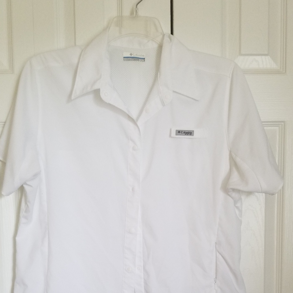 Columbia short sleeve shirt